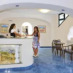 Отель Belvedere 3*