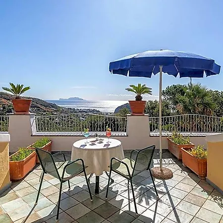 Belvedere Hotel 3*