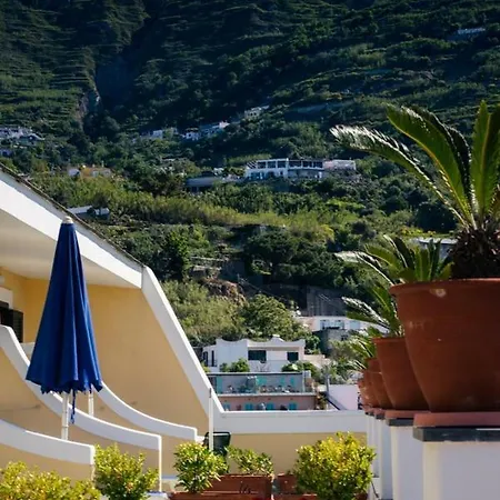 Belvedere 3*